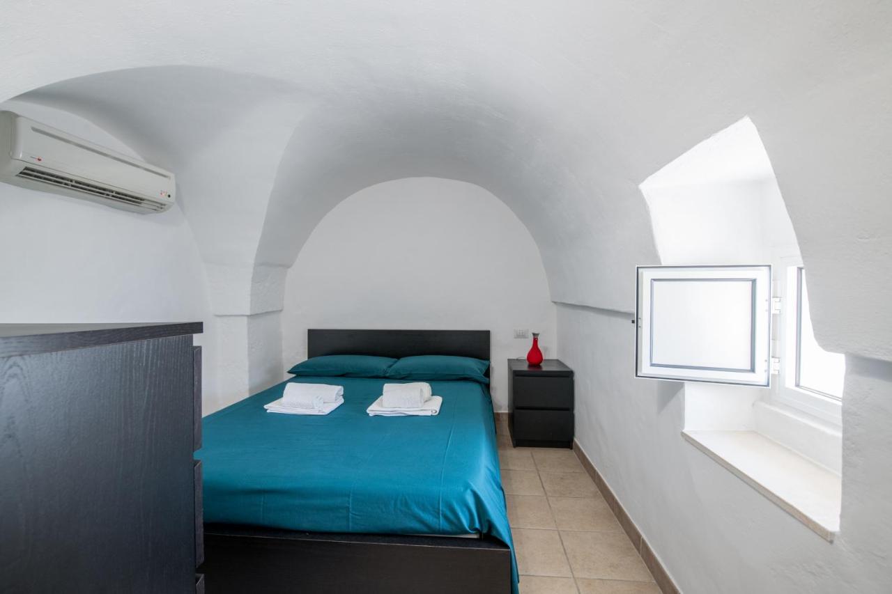 Mameli 24 Villa Остуни Екстериор снимка