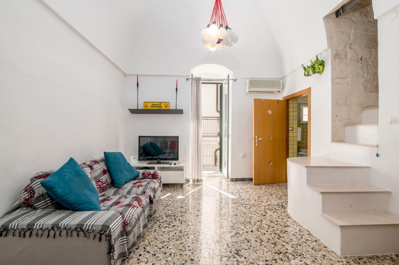 Mameli 24 Villa Остуни Екстериор снимка
